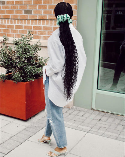 White Rain Scrunchie