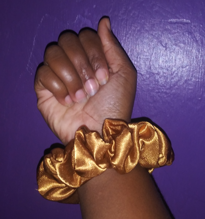 Champagne Scrunchies