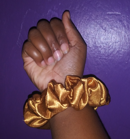 Champagne Scrunchies